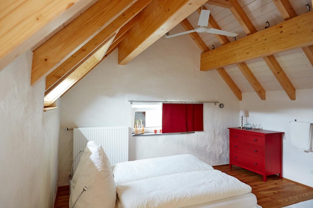 Rotes Bienenhaus Kottenheim Quarto foto
